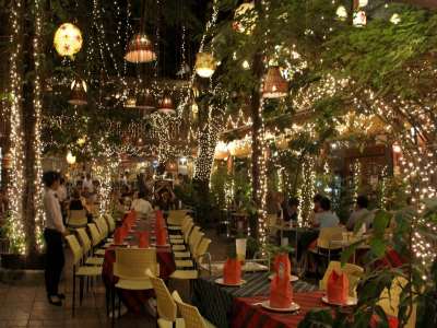 10 of the Strangest Restaurants across the World