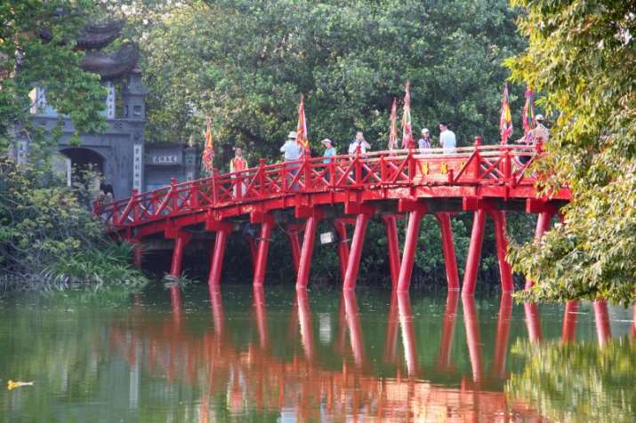 Hoan Kiem Lake