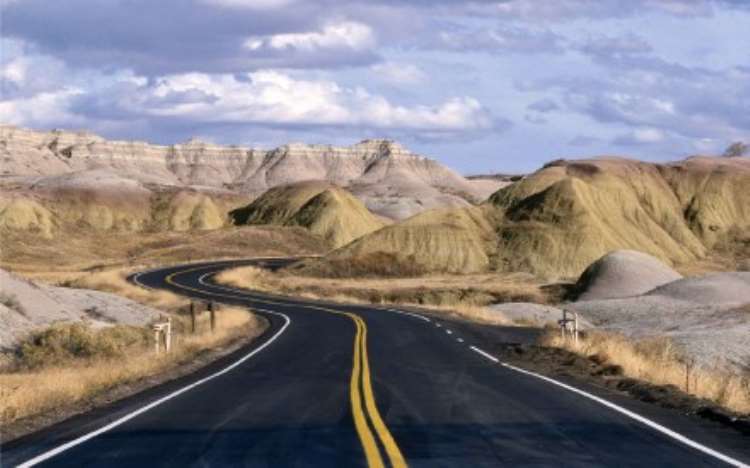 Road Trip Through the Badlands National Park, South Dakota