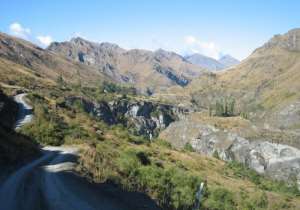 Skippers Canyon Road: Most Dangerous Driving Roads