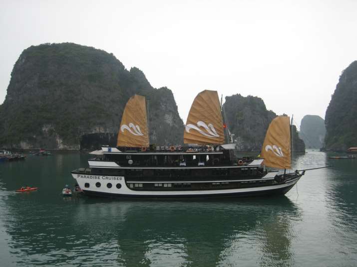Ha Long Bay Cruise