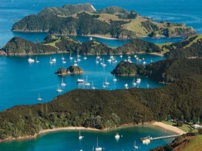 New Zealand Fly Drive Holiday : Discovering Te Ika-a-Maui