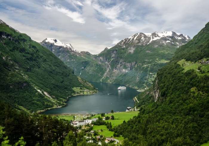 Fjordland : An Awe-Inspiring Natural Wonder in Norway