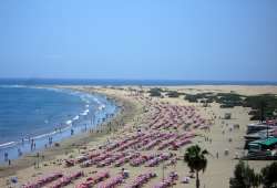 Playa del Ingles in Gran Canaria