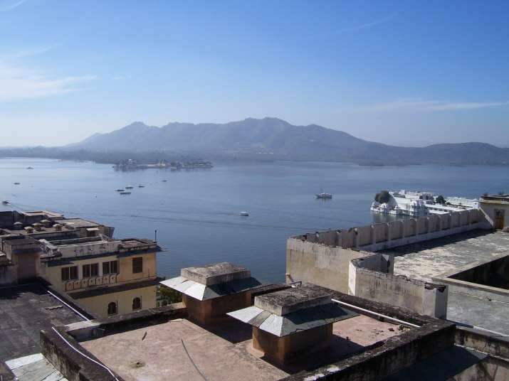 Lake Pichola in India 