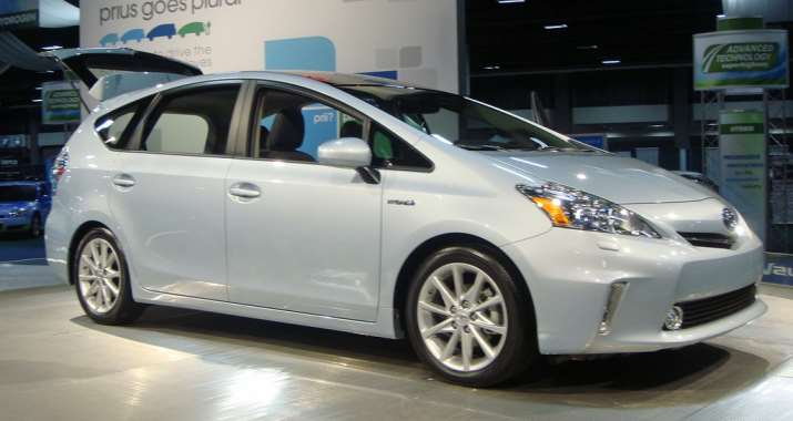 Toyota Prius V